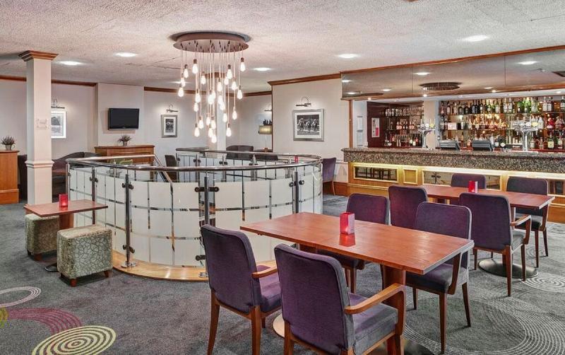 Leonardo Hotel チェルトナム エクステリア 写真